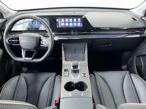 Omoda C5 Active