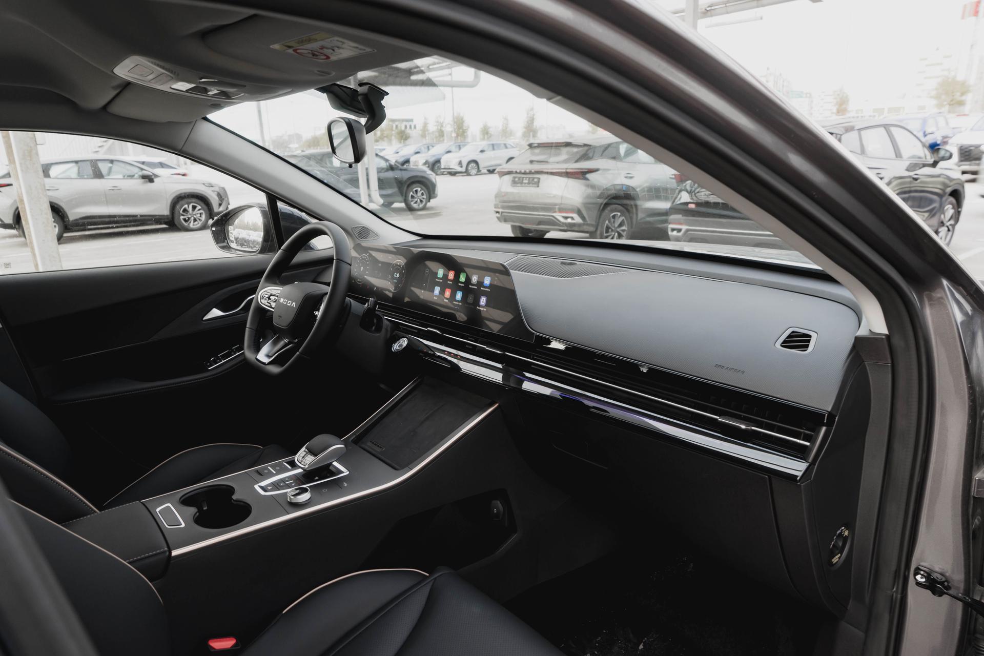 Omoda фотографии