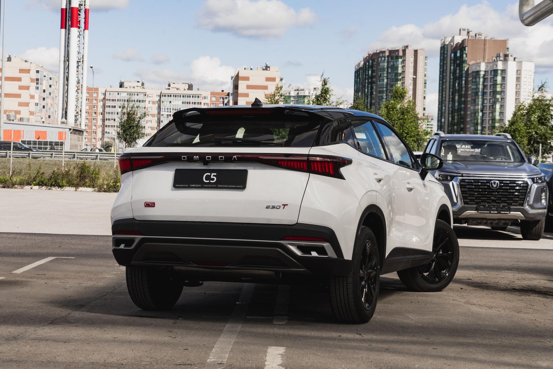 Omoda фотографии