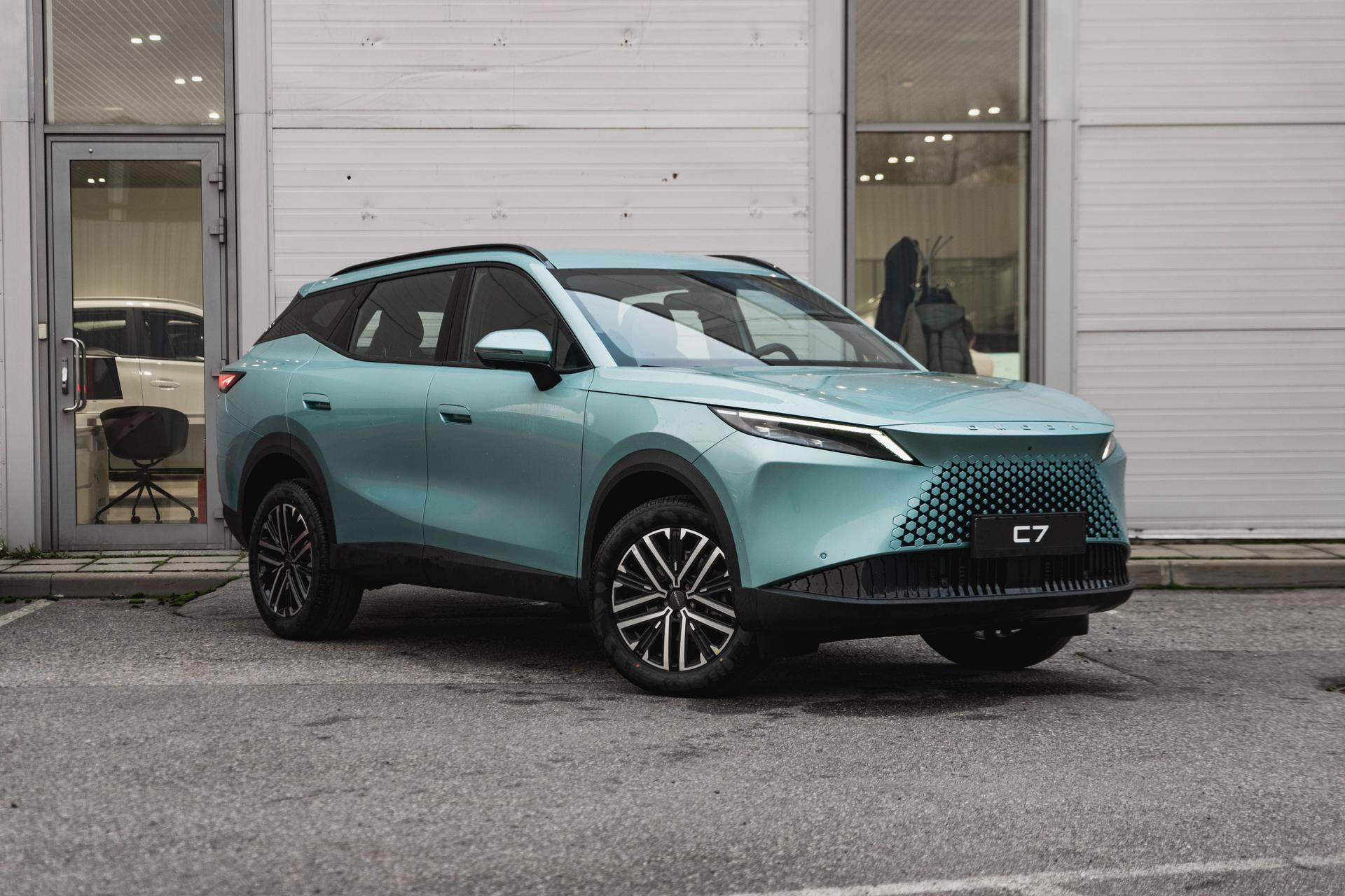 Omoda фотографии